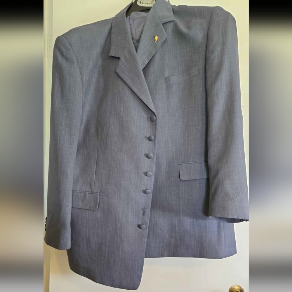 Men's Gray Blazer
